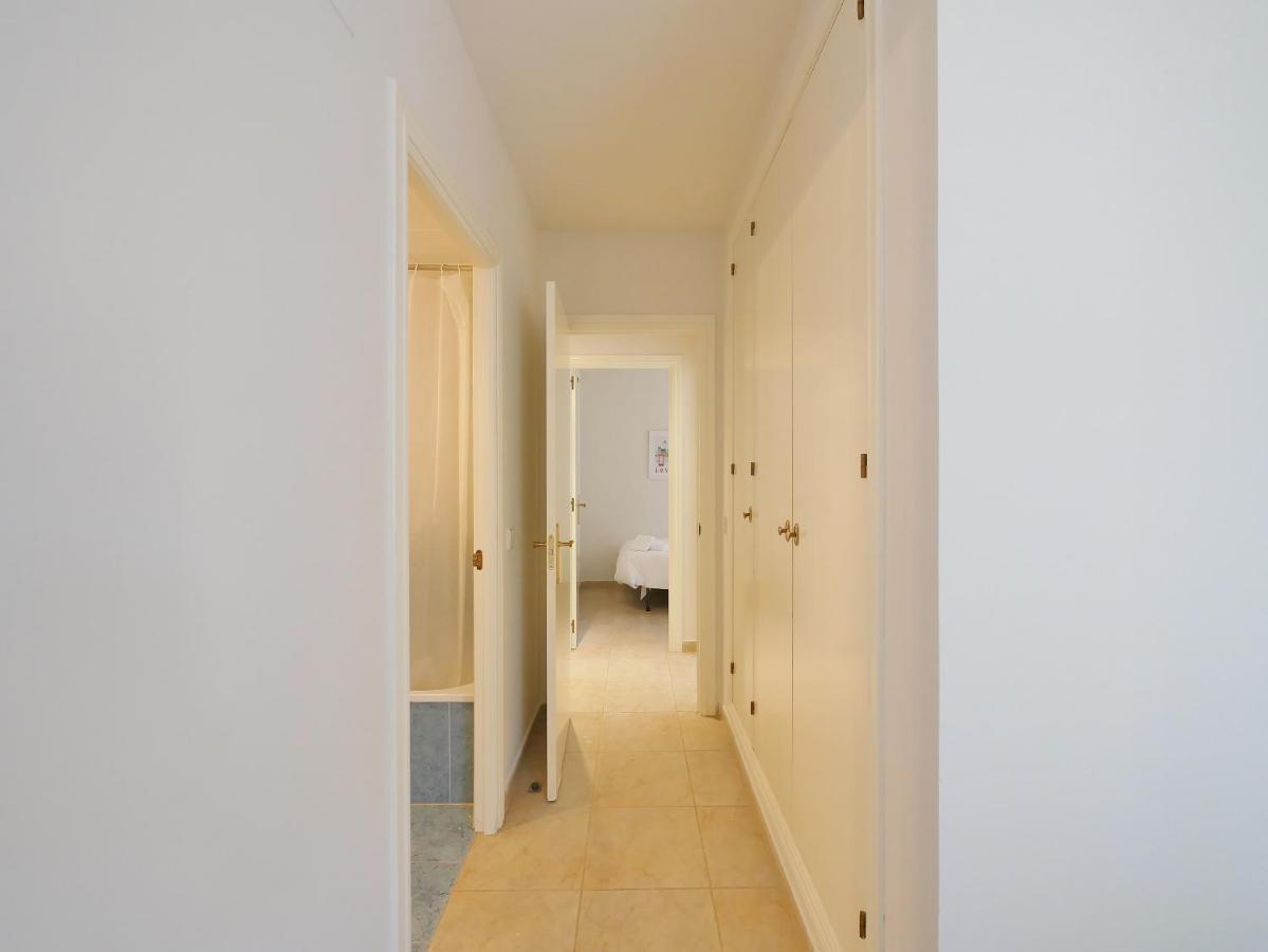 Apartamento Con Piscina En 雅弗郎其 外观 照片